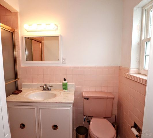 3521 Section Road, Cincinnati, OH 45237