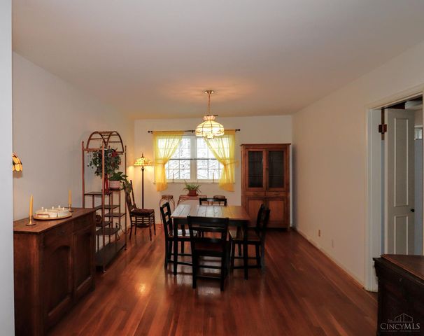 3521 Section Road, Cincinnati, OH 45237