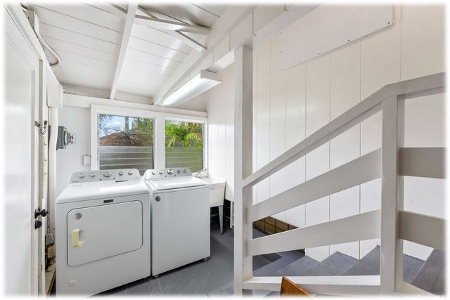 2027 Hillcrest Street, Honolulu, HI 96817