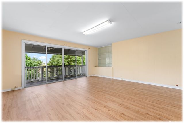 2027 Hillcrest Street, Honolulu, HI 96817