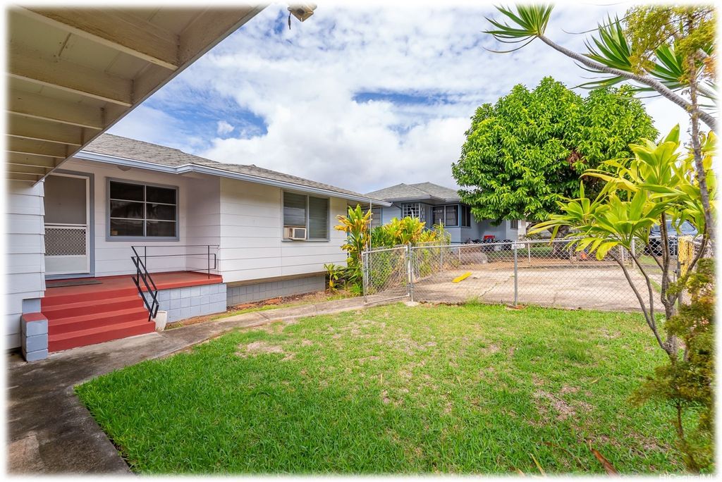 2027 Hillcrest Street, Honolulu, HI 96817