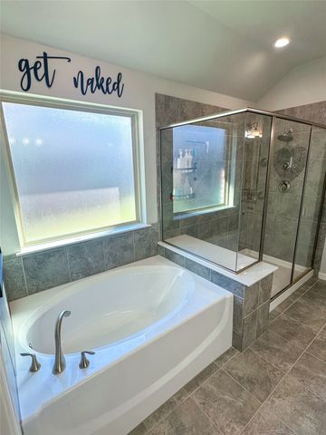 3213 Shoreline Drive, Burleson, TX 76028