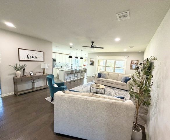 3213 Shoreline Drive, Burleson, TX 76028