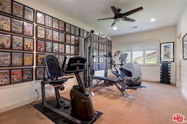 10212 Briarwood Drive, Los Angeles, CA 90077