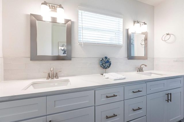 6020 MIDNIGHT PASS ROAD 5, Sarasota, FL 34242