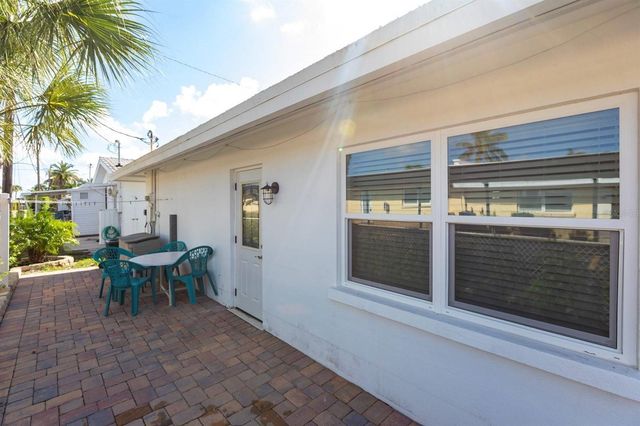 6020 MIDNIGHT PASS ROAD 5, Sarasota, FL 34242