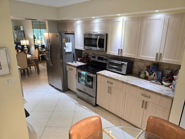 1501 Cayman Way K2, Coconut Creek, FL 33066