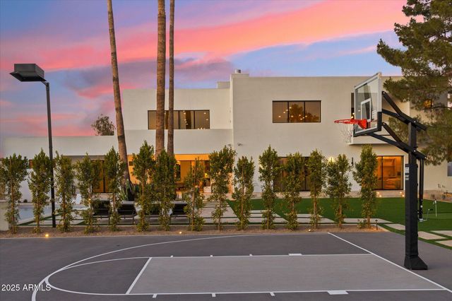 9809 E DESERT COVE Avenue, Scottsdale, AZ 85260