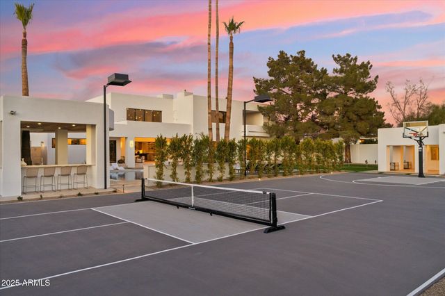 9809 E DESERT COVE Avenue, Scottsdale, AZ 85260