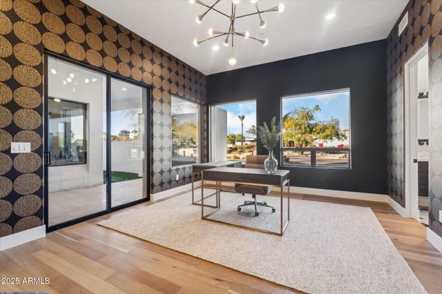 9809 E DESERT COVE Avenue, Scottsdale, AZ 85260