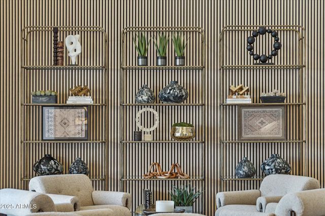 9809 E DESERT COVE Avenue, Scottsdale, AZ 85260