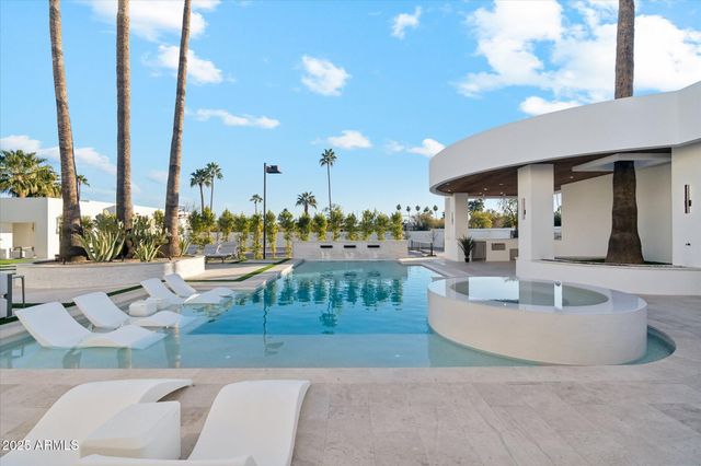 9809 E DESERT COVE Avenue, Scottsdale, AZ 85260