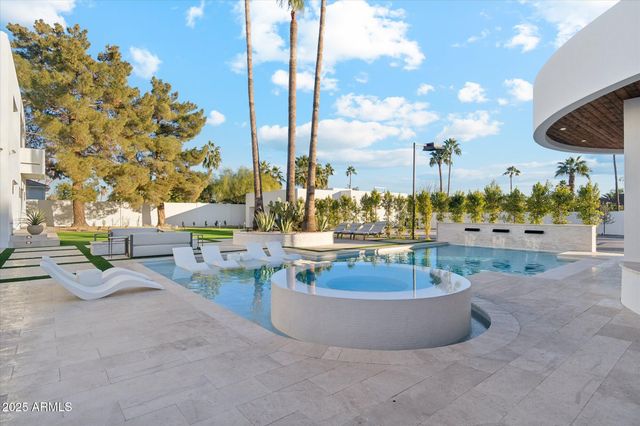 9809 E DESERT COVE Avenue, Scottsdale, AZ 85260