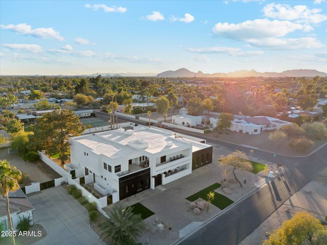 9809 E DESERT COVE Avenue, Scottsdale, AZ 85260