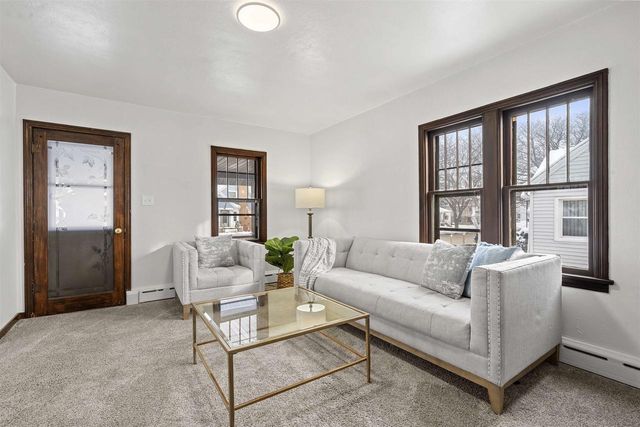 342 E 9TH STREET, Fond Du Lac, WI 54935