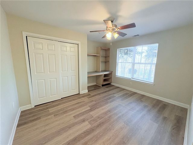 501 Harts Cove Way, Seneca, SC 29678