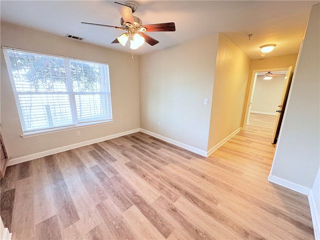 501 Harts Cove Way, Seneca, SC 29678