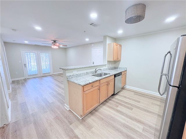 501 Harts Cove Way, Seneca, SC 29678