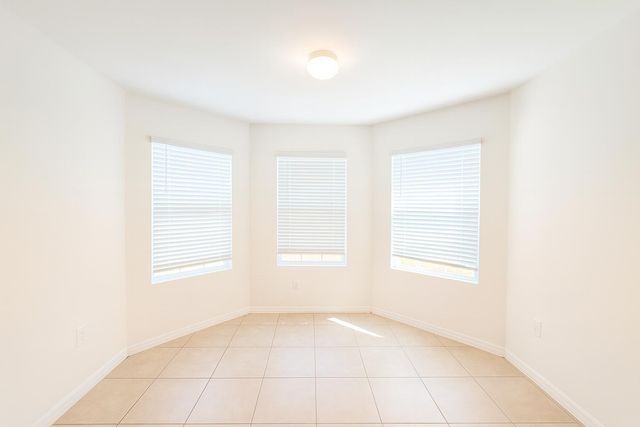 2220 NE 5th Avenue, Cape Coral, FL 33909