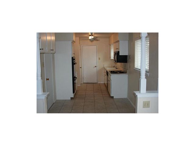 3020 Norwood Lane, Arlington, TX 76013