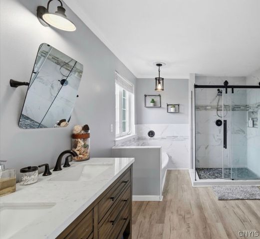 8278 Luchsinger Lane, Lysander, NY 13027