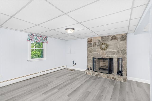 82 Hope Road, Cranston, RI 02921