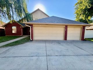 409 Sage Brush Road, Yukon, OK 73099