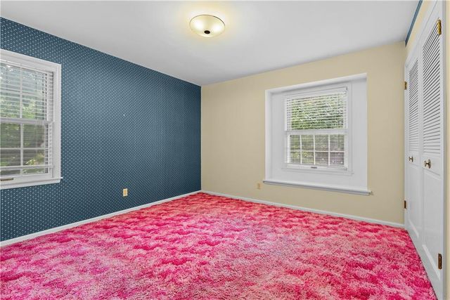 12818 Oakmont Drive, Kansas City, MO 64145