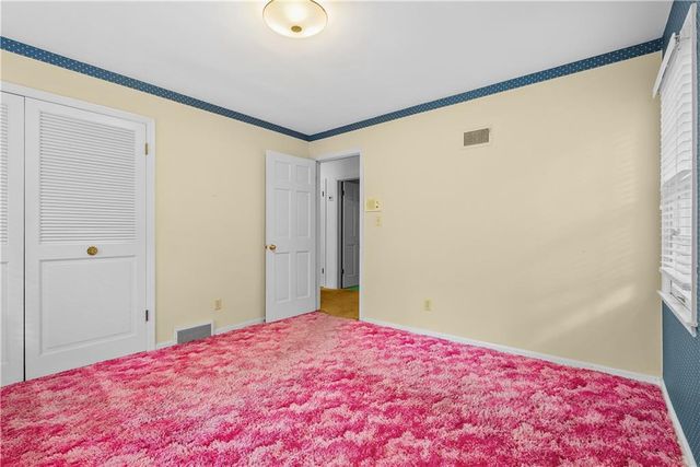 12818 Oakmont Drive, Kansas City, MO 64145