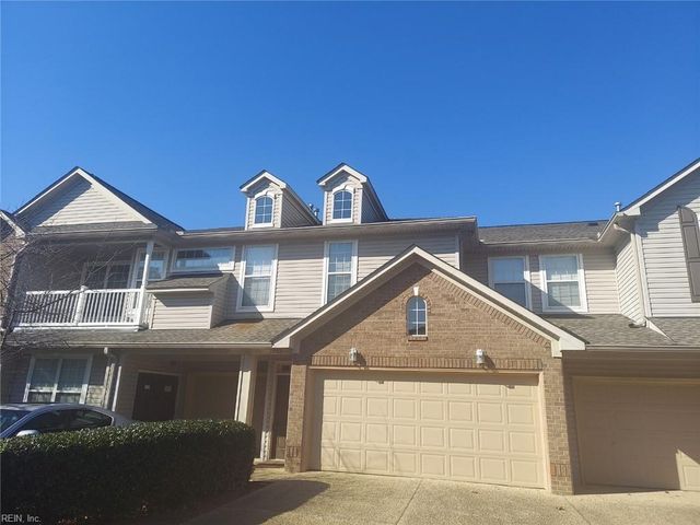 1061 Grand Oak LN, Virginia Beach, VA 23455