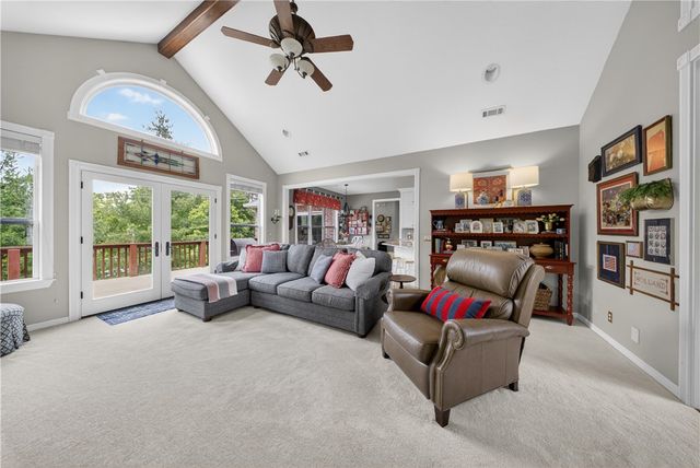 222 El Contento Drive, Bentonville, AR 72712