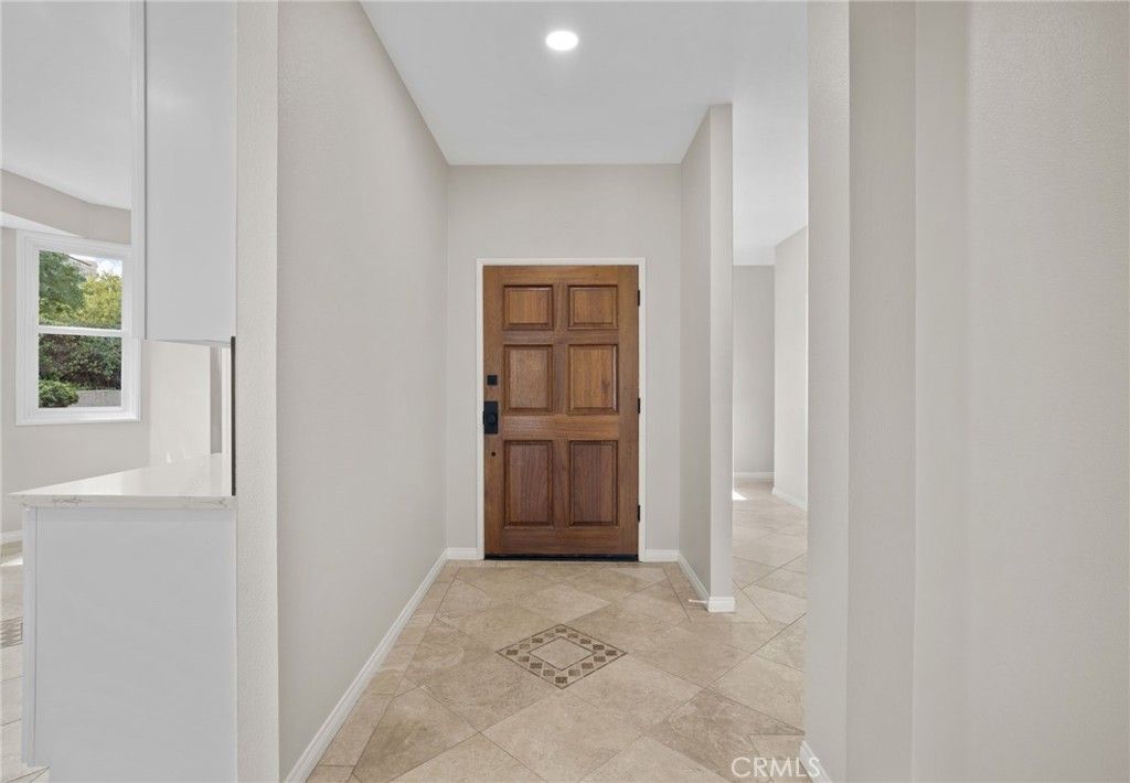 38510 Glen Abbey Lane, Murrieta, CA 92562 — photo 5