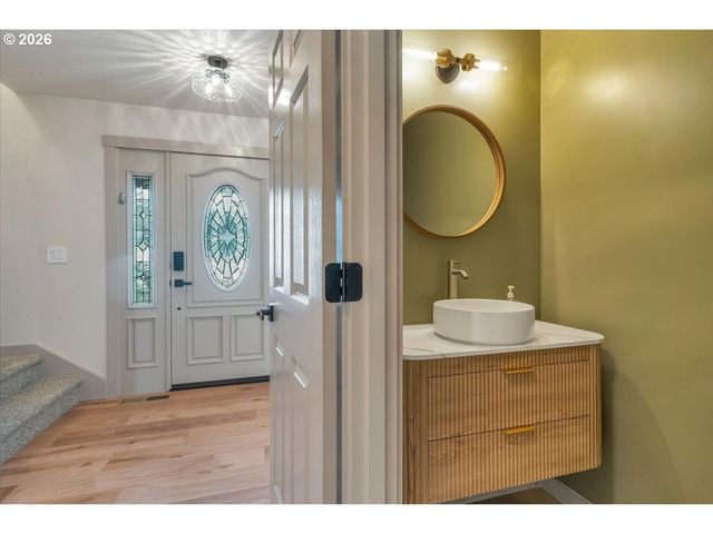 2770 FOXHAVEN Dr Se, Salem, OR 97306