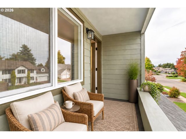 2770 FOXHAVEN Dr Se, Salem, OR 97306