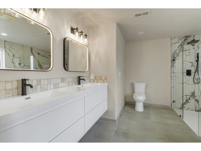2770 FOXHAVEN Dr Se, Salem, OR 97306