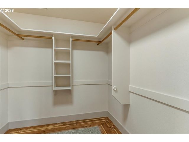 2770 FOXHAVEN Dr Se, Salem, OR 97306