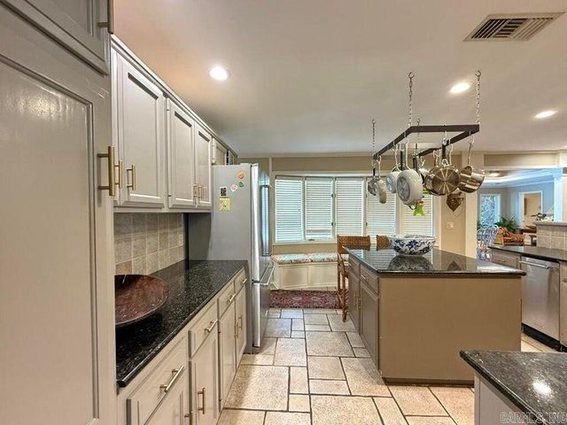 500 College Heights Drive, Batesville, AR 72501