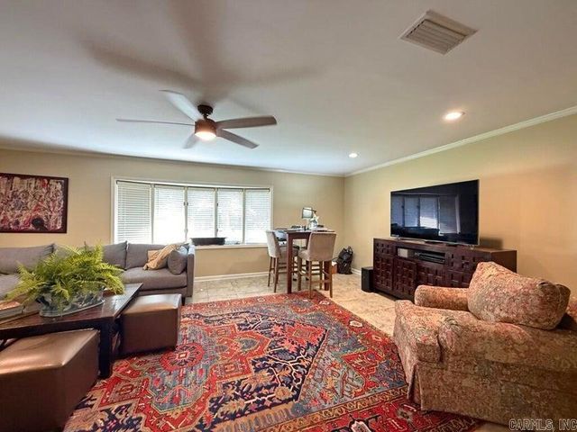 500 College Heights Drive, Batesville, AR 72501