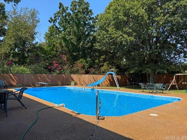 500 College Heights Drive, Batesville, AR 72501