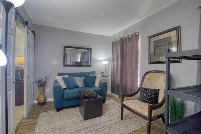 2436 RHODESIAN DRIVE 32, Clearwater, FL 33763