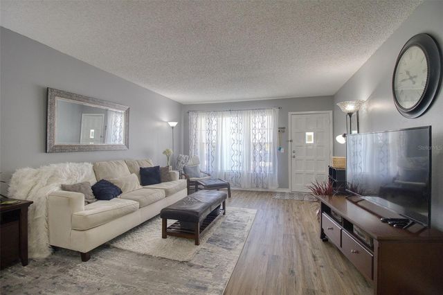 2436 RHODESIAN DRIVE 32, Clearwater, FL 33763