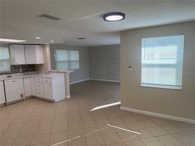 10141 OLD HICKORY LANE, Port Richey, FL 34668