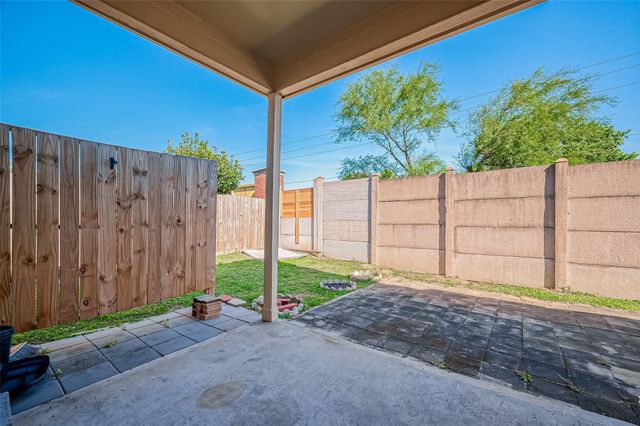 6302 Wellness Landing Ln, Houston, TX 77072