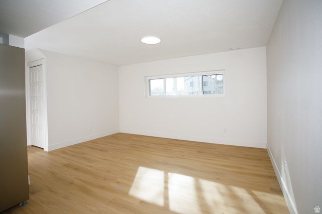 5956 W JARGON CIR, Kearns, UT 84118