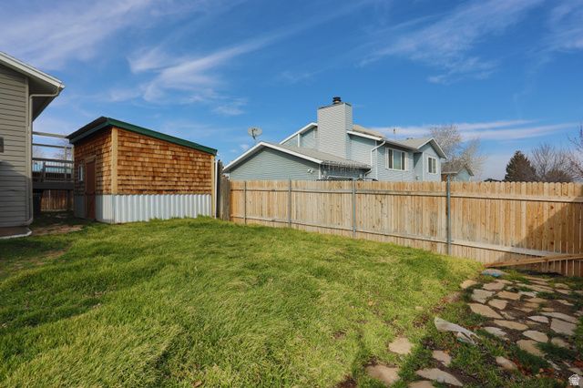 5956 W JARGON CIR, Kearns, UT 84118