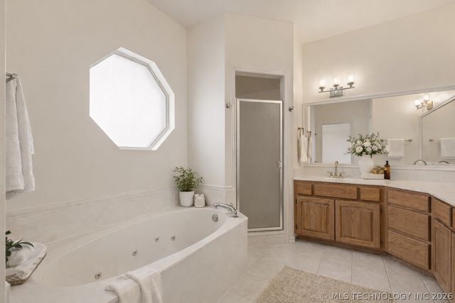 7916 N 125th East Avenue, Owasso, OK 74055