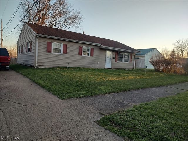 2656 22nd Street NE, Canton, OH 44705