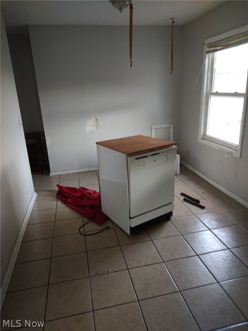 2656 22nd Street NE, Canton, OH 44705