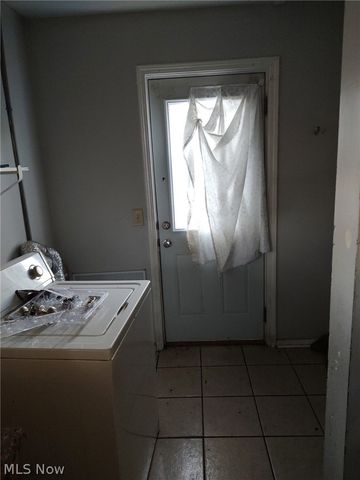 2656 22nd Street NE, Canton, OH 44705