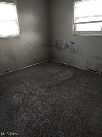 2656 22nd Street NE, Canton, OH 44705